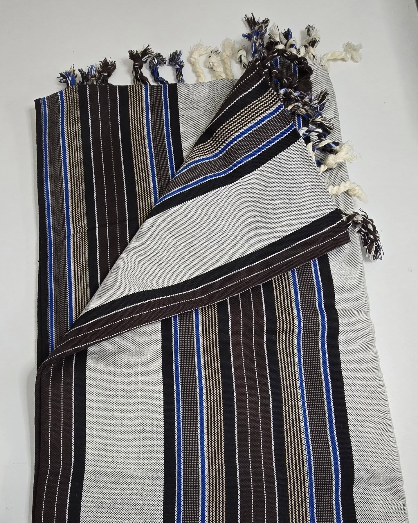 Yemeni Shawls