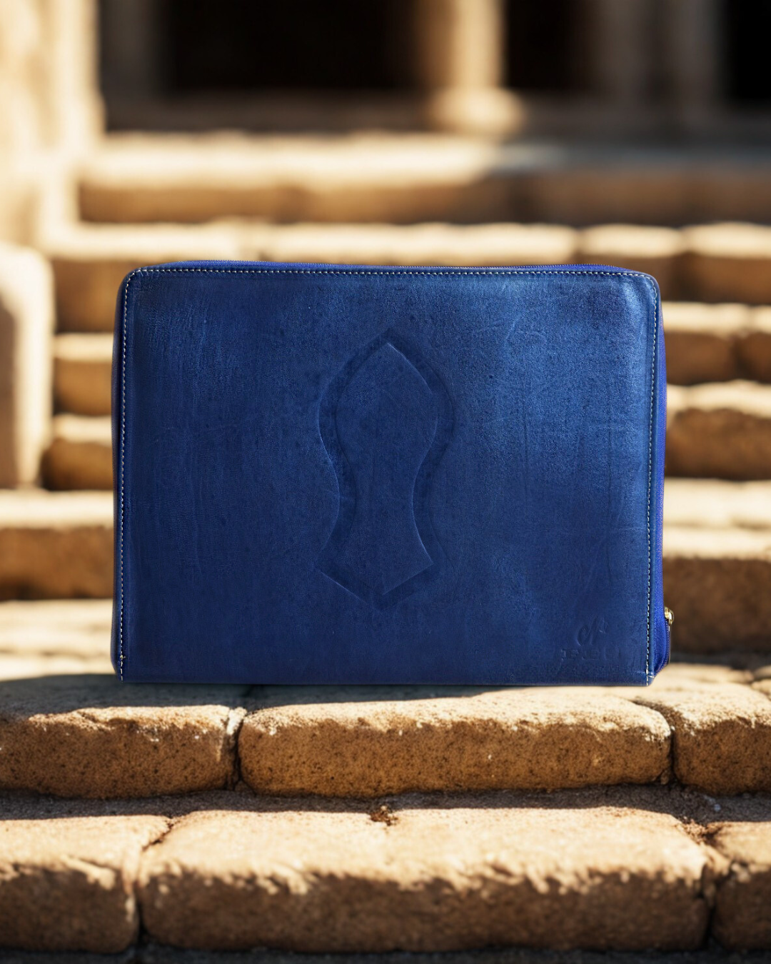 Nalayn Leather Laptop Sleeve